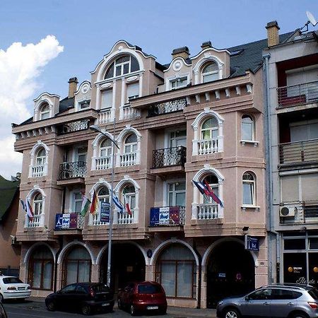 Vila Ile De France Novi Sad Exteriér fotografie