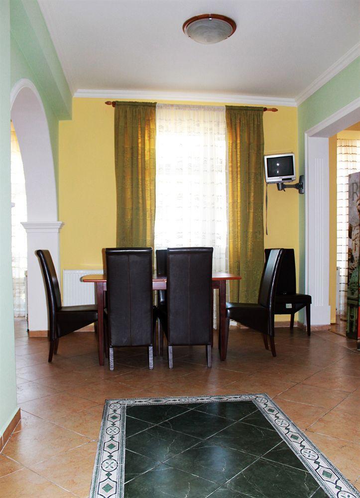 Vila Ile De France Novi Sad Exteriér fotografie