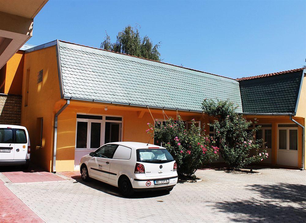 Vila Ile De France Novi Sad Exteriér fotografie