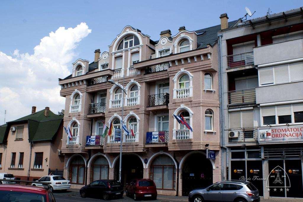Vila Ile De France Novi Sad Exteriér fotografie